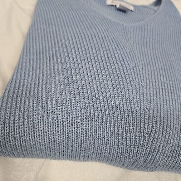 Athleta Hanover Refined V-Neck Sweater Heron Blue Merino Wool Blend Women’s XS - Picture 11 of 11
